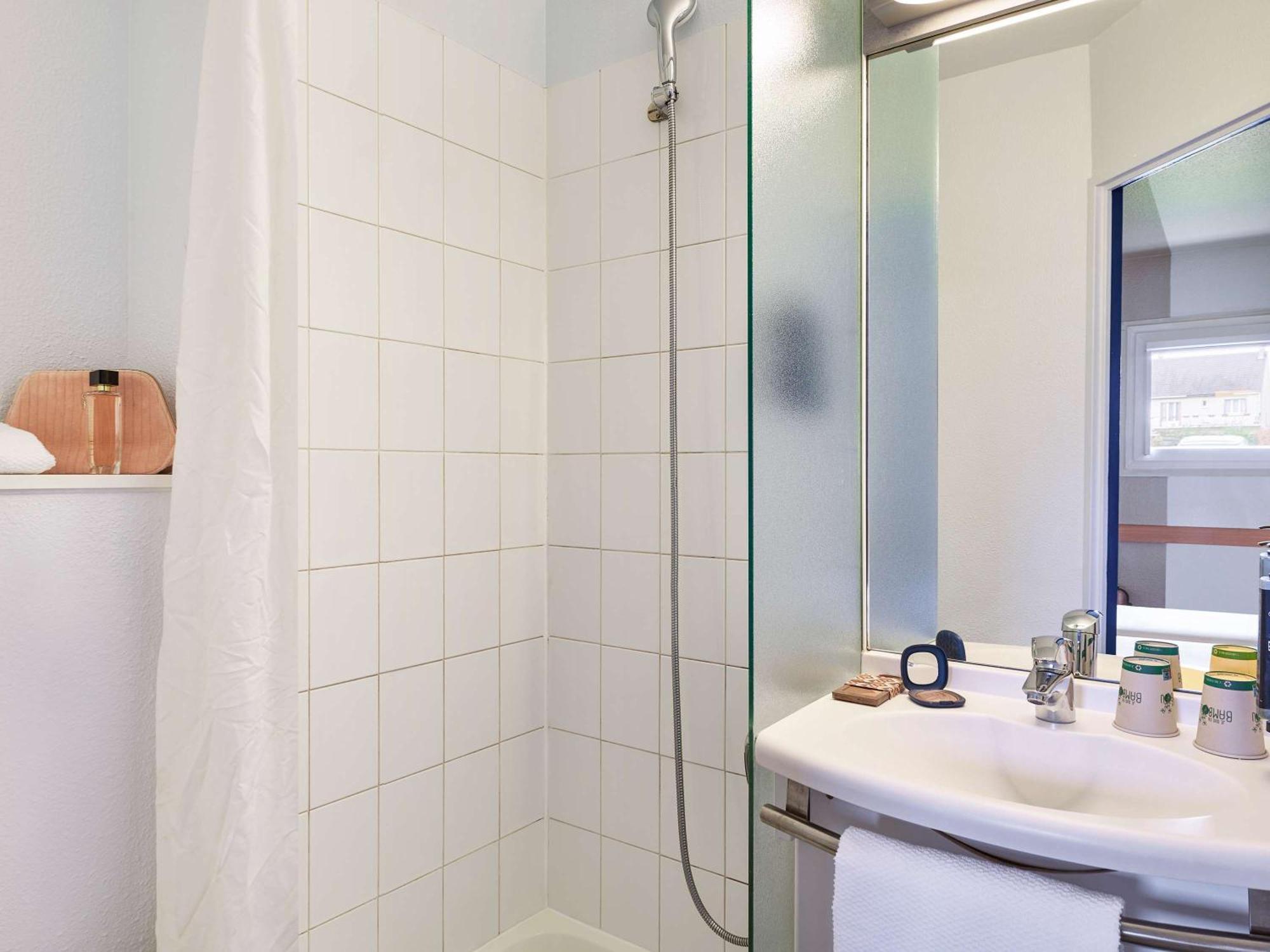 Ibis Budget Versailles Chateau Saint Cyr L'Ecole Kültér fotó